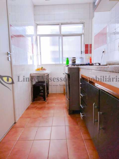 Apartamento à venda com 2 quartos, 73m² - Foto 18