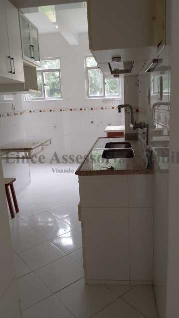 Apartamento à venda com 3 quartos, 92m² - Foto 16