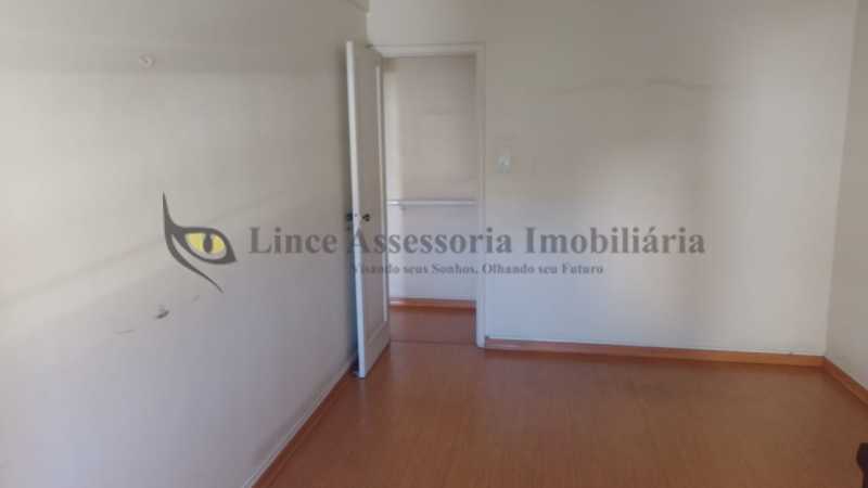 Apartamento à venda com 2 quartos, 105m² - Foto 10