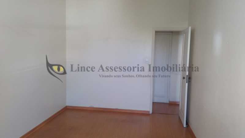 Apartamento à venda com 2 quartos, 105m² - Foto 12