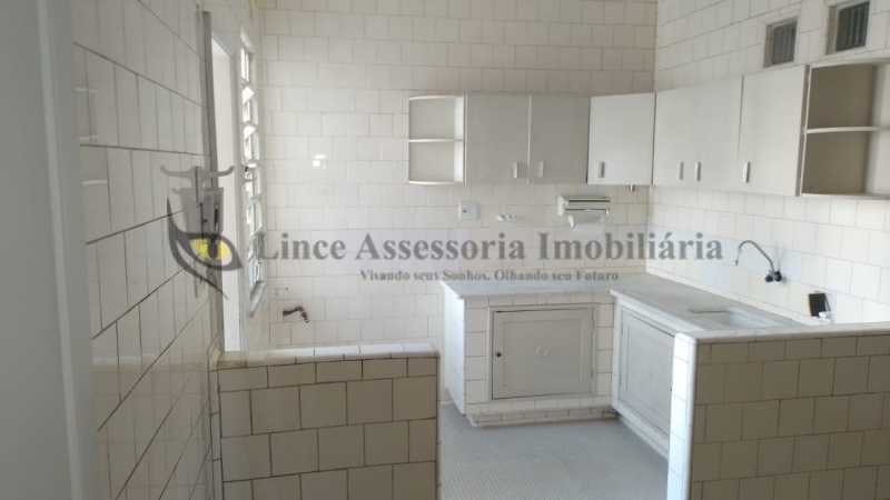 Apartamento à venda com 2 quartos, 105m² - Foto 20