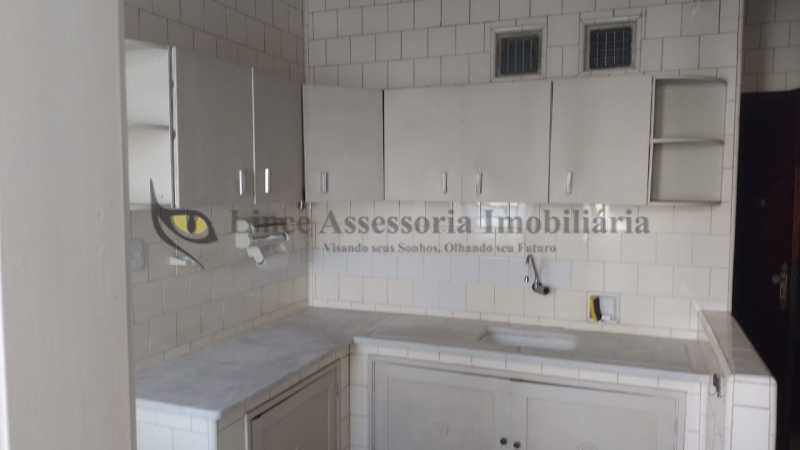 Apartamento à venda com 2 quartos, 105m² - Foto 25