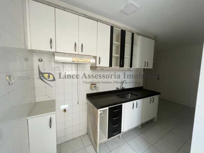 Apartamento à venda com 2 quartos, 88m² - Foto 23