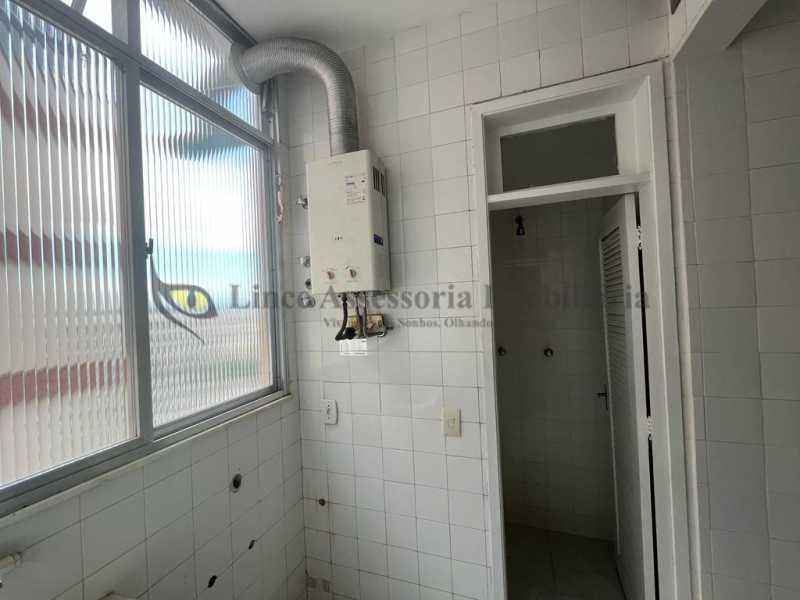 Apartamento à venda com 2 quartos, 88m² - Foto 29