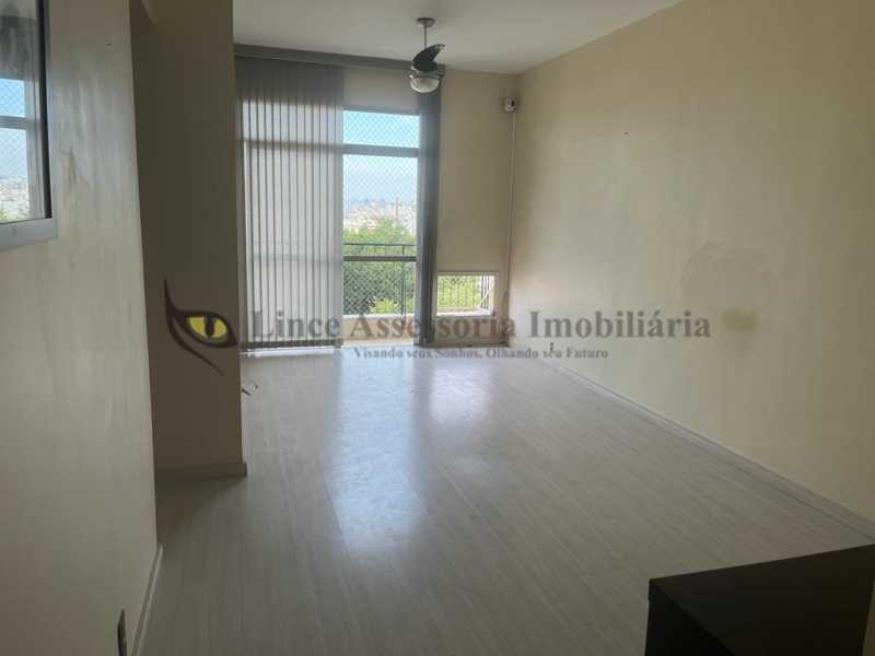 Apartamento à venda com 2 quartos, 88m² - Foto 3