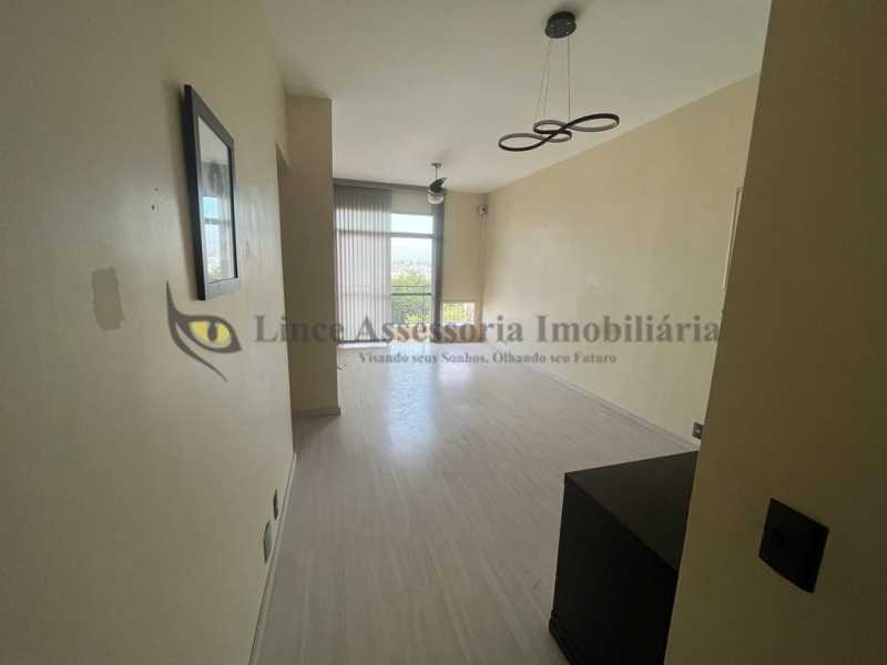 Apartamento à venda com 2 quartos, 88m² - Foto 1