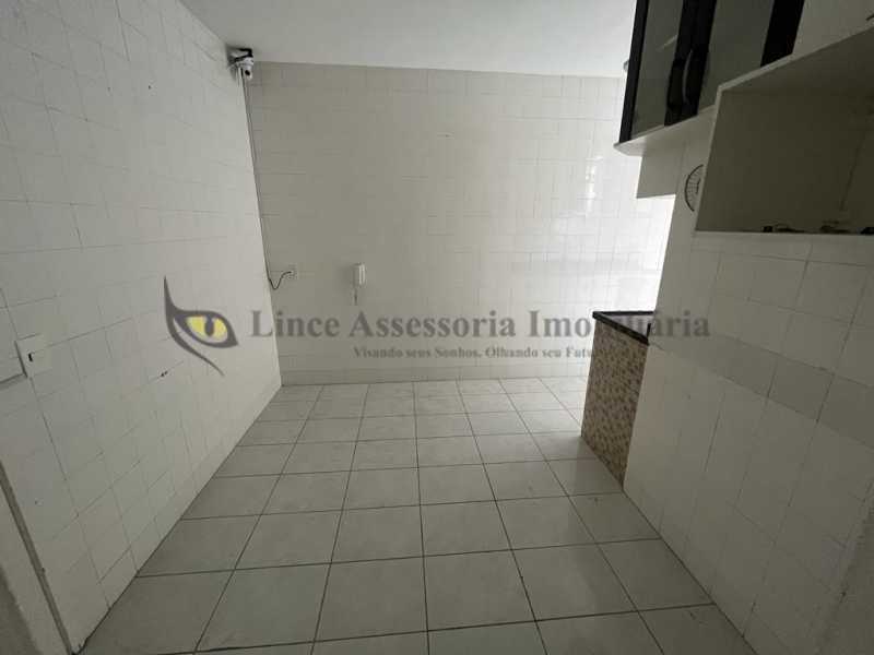 Apartamento à venda com 2 quartos, 88m² - Foto 21