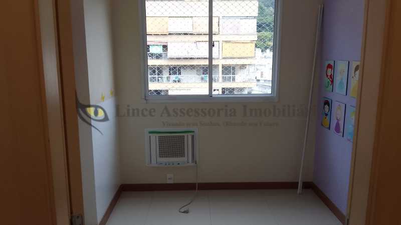 Apartamento à venda com 3 quartos, 80m² - Foto 6