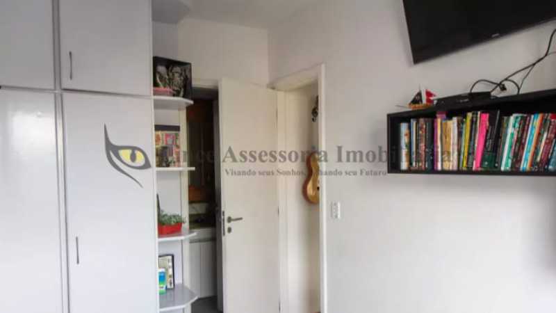 Apartamento à venda com 2 quartos, 74m² - Foto 7