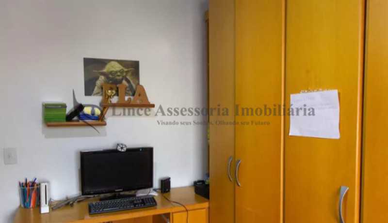 Apartamento à venda com 2 quartos, 74m² - Foto 11