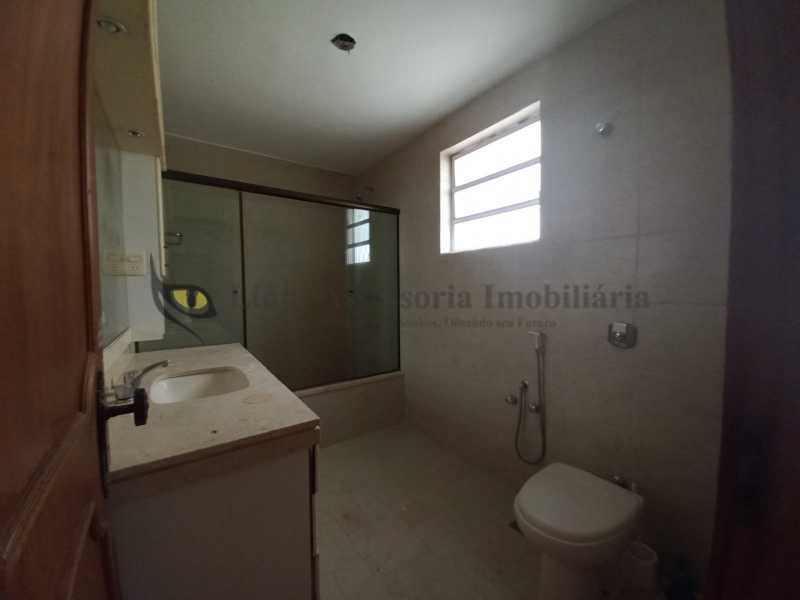 Casa à venda com 5 quartos, 600m² - Foto 19