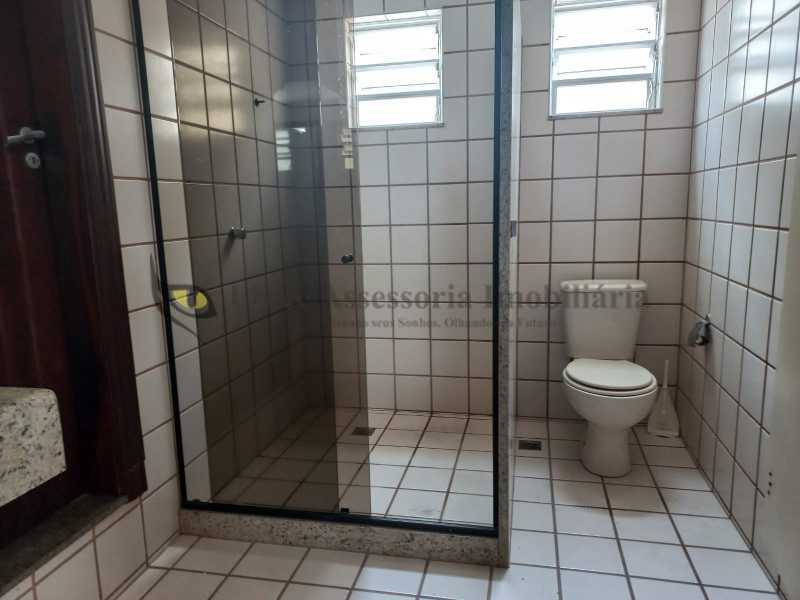 Casa à venda com 5 quartos, 600m² - Foto 28