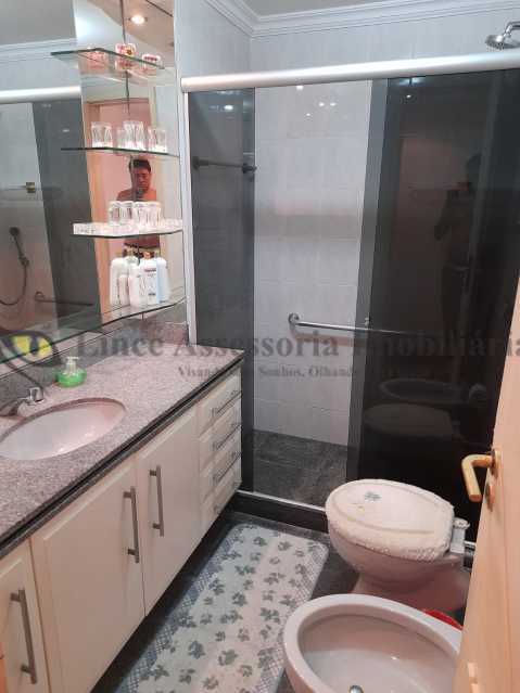 Apartamento à venda com 4 quartos, 140m² - Foto 12