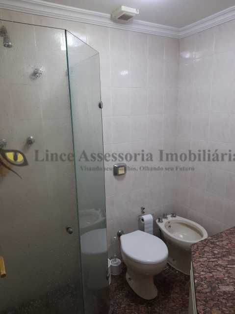 Apartamento à venda com 4 quartos, 140m² - Foto 7