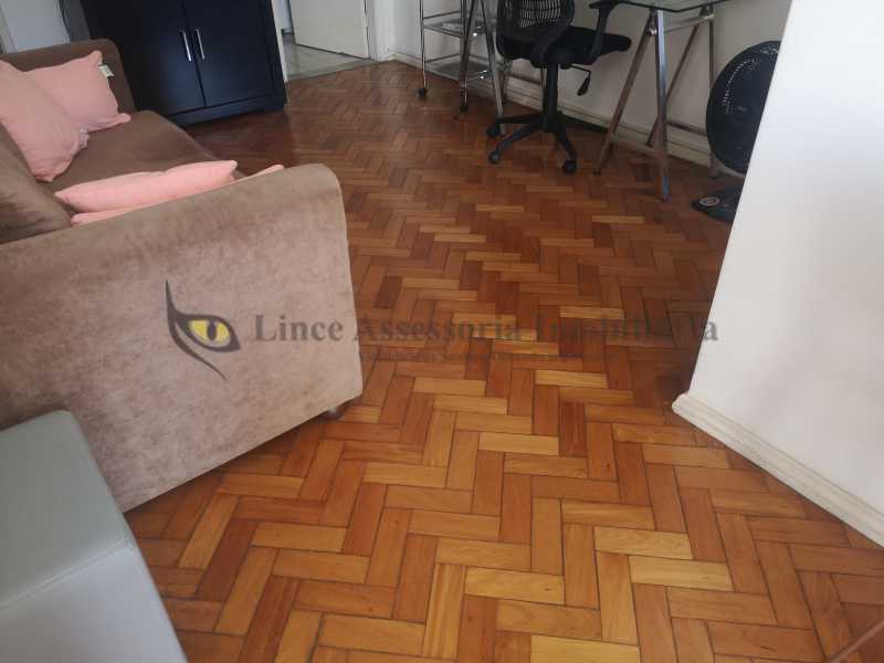 Apartamento à venda com 1 quarto, 40m² - Foto 5