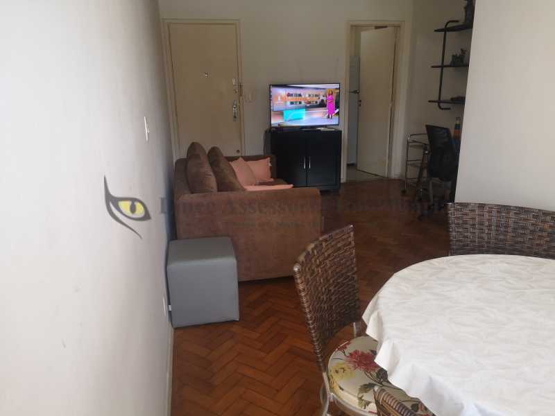 Apartamento à venda com 1 quarto, 40m² - Foto 6