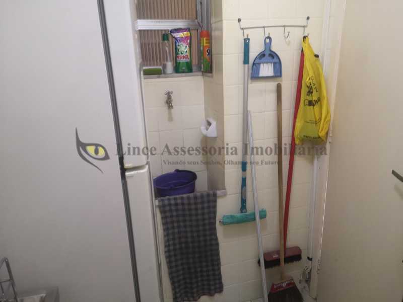 Apartamento à venda com 1 quarto, 40m² - Foto 17