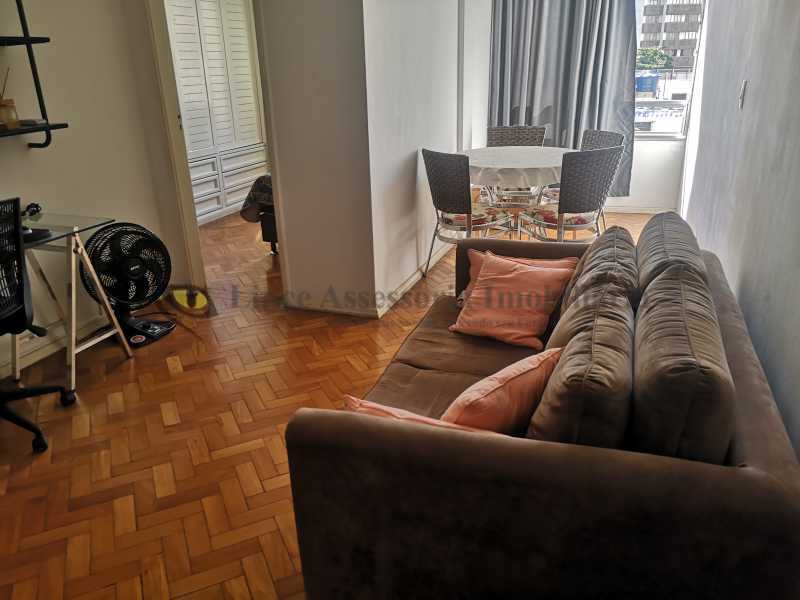 Apartamento à venda com 1 quarto, 40m² - Foto 1