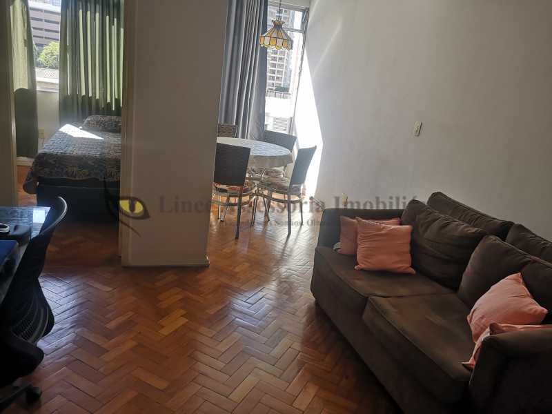 Apartamento à venda com 1 quarto, 40m² - Foto 4