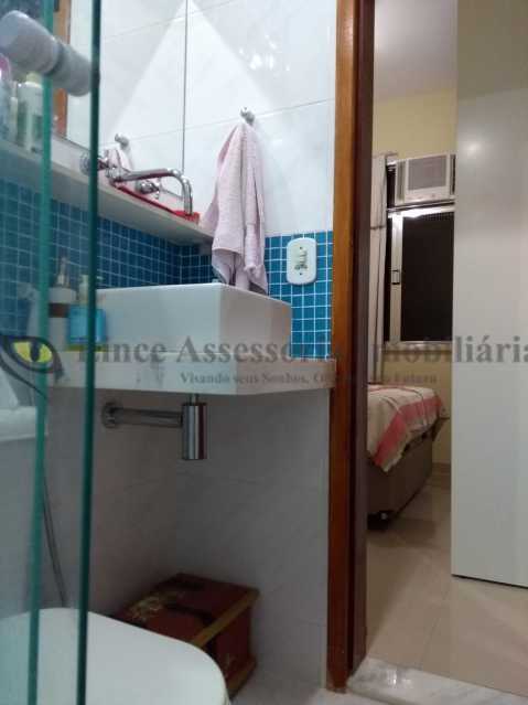 Apartamento à venda com 1 quarto, 43m² - Foto 9