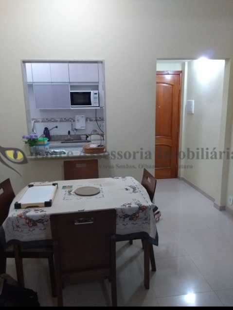 Apartamento à venda com 1 quarto, 43m² - Foto 4