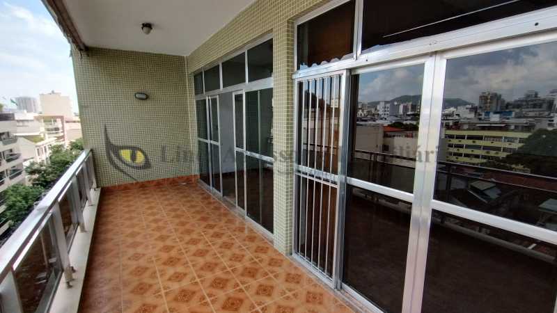 Apartamento à venda com 4 quartos, 160m² - Foto 5