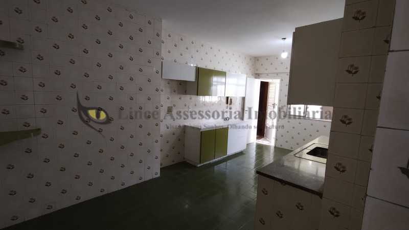 Apartamento à venda com 4 quartos, 160m² - Foto 19