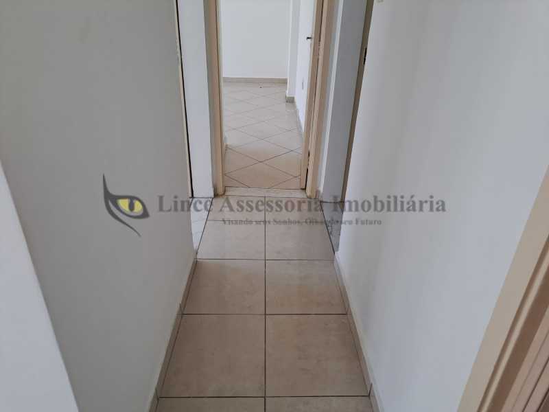 Apartamento à venda com 2 quartos, 80m² - Foto 1