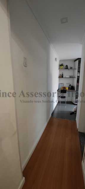 Casa à venda com 4 quartos, 170m² - Foto 11