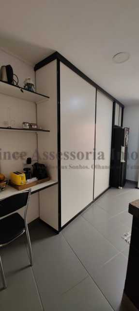 Casa à venda com 4 quartos, 170m² - Foto 16