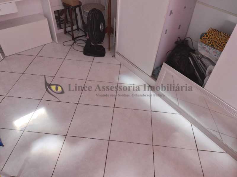 Apartamento à venda com 3 quartos, 120m² - Foto 23