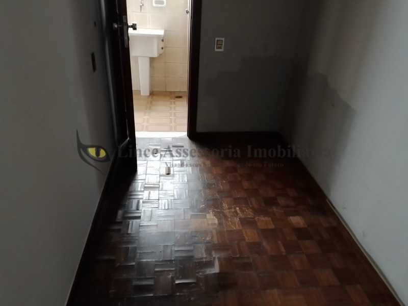 Apartamento à venda com 1 quarto, 60m² - Foto 6