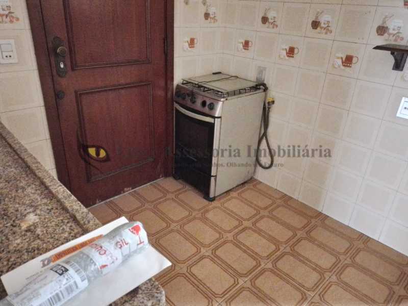 Apartamento à venda com 1 quarto, 60m² - Foto 18