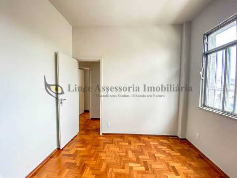 Apartamento à venda com 3 quartos, 84m² - Foto 10