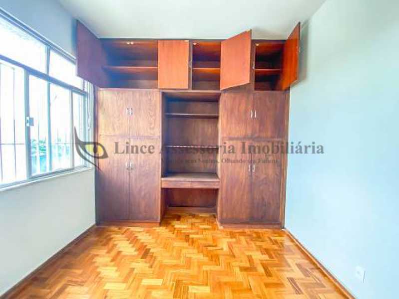 Apartamento à venda com 3 quartos, 84m² - Foto 11