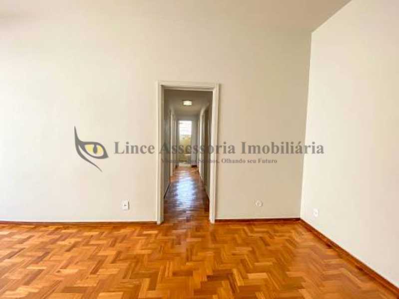 Apartamento à venda com 3 quartos, 84m² - Foto 15