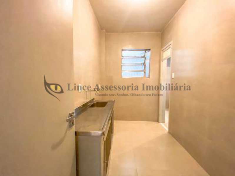 Apartamento à venda com 3 quartos, 84m² - Foto 17