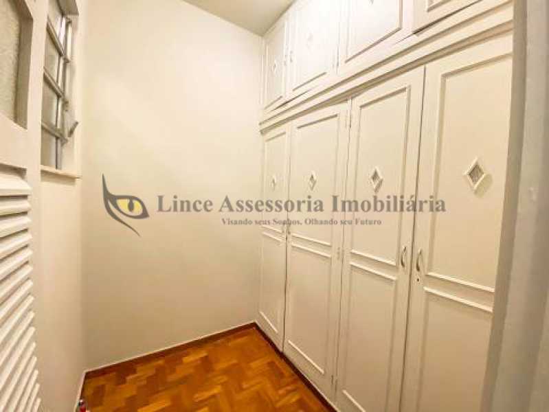 Apartamento à venda com 3 quartos, 84m² - Foto 20