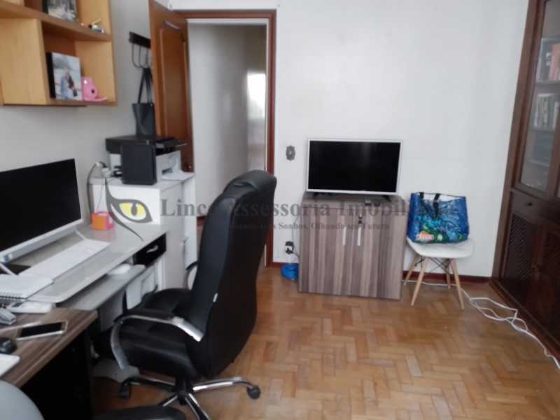 Apartamento à venda com 3 quartos, 155m² - Foto 9