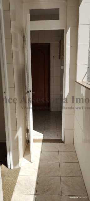 Apartamento à venda com 2 quartos, 70m² - Foto 20