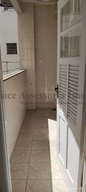 Apartamento à venda com 2 quartos, 70m² - Foto 22