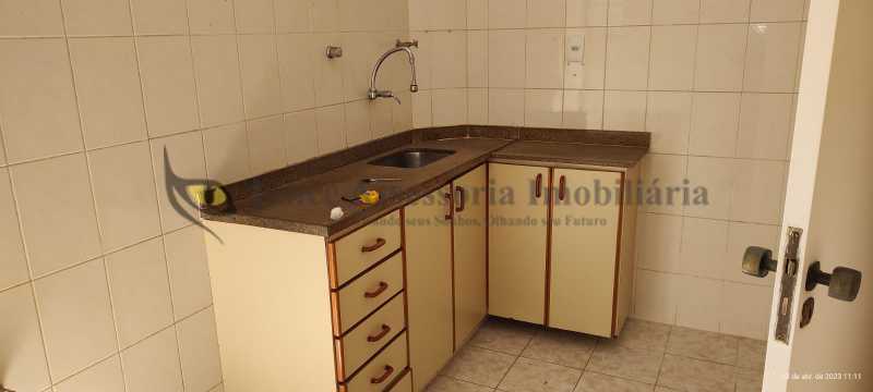 Apartamento à venda com 2 quartos, 70m² - Foto 16