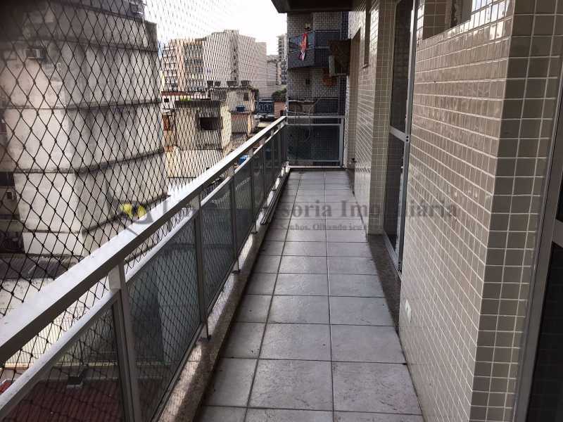 Apartamento à venda com 3 quartos, 134m² - Foto 22