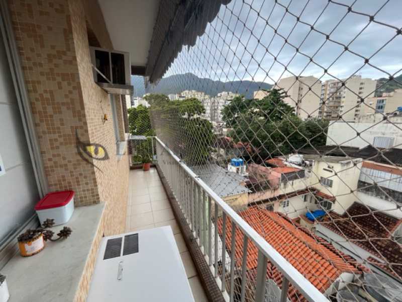 Apartamento à venda com 3 quartos, 103m² - Foto 4