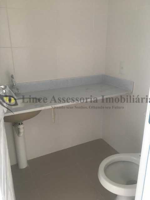 Apartamento à venda com 2 quartos, 65m² - Foto 13