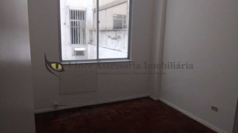 Apartamento à venda com 1 quarto, 46m² - Foto 1