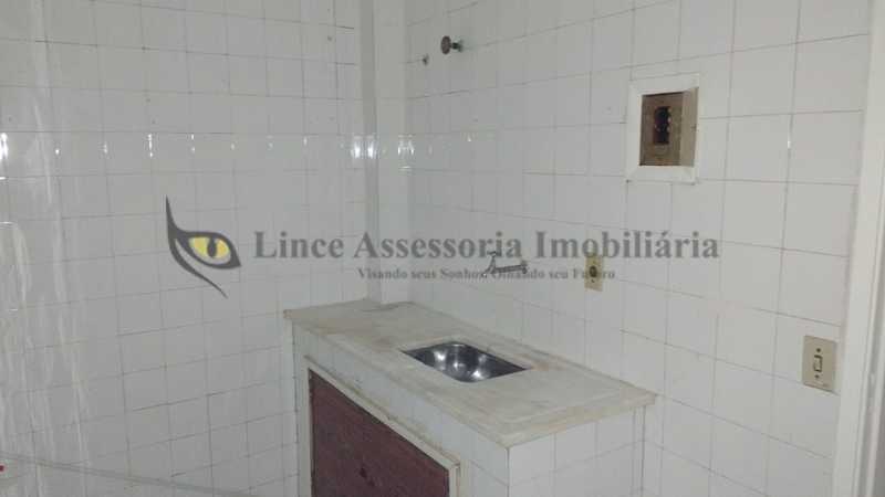 Apartamento à venda com 1 quarto, 46m² - Foto 18