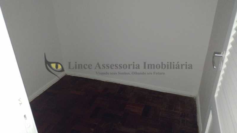 Apartamento à venda com 1 quarto, 46m² - Foto 24