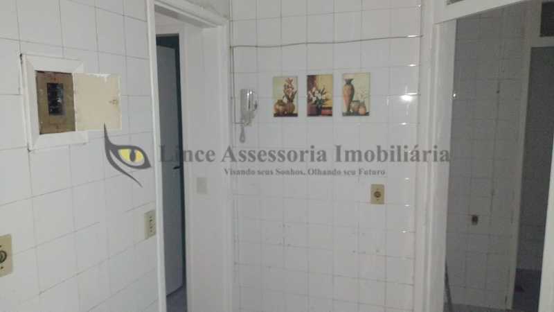 Apartamento à venda com 1 quarto, 46m² - Foto 19