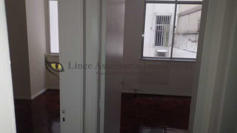 Apartamento à venda com 1 quarto, 46m² - Foto 10